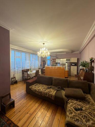 Satılır 4 otaqlı yeni tikili 135 m², 8-ci mikrorayon q., photo 5 from 17