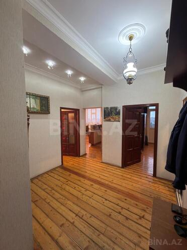 Satılır 4 otaqlı yeni tikili 135 m², 8-ci mikrorayon q., photo 6 from 17