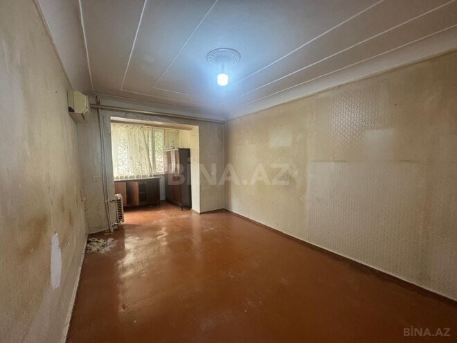 Продаётся 2-комн. вторичка 60 м², м. Иншаатчылар, photo 1 from 9