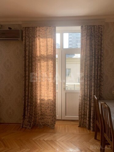 İcarəyə verilir 2 otaqlı köhnə tikili 60 m², 28 May m., photo 7 from 25