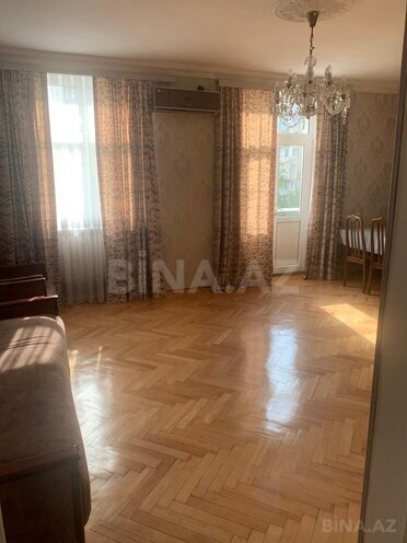İcarəyə verilir 2 otaqlı köhnə tikili 60 m², 28 May m., photo 3 from 25