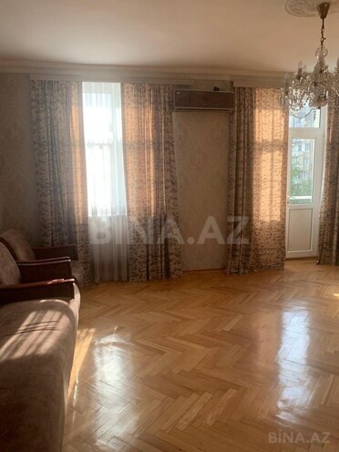 İcarəyə verilir 2 otaqlı köhnə tikili 60 m², 28 May m., photo 4 from 25