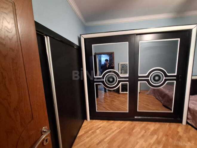Сдаётся 3-комн. вторичка 85 м², м. Низами, photo 3 from 9