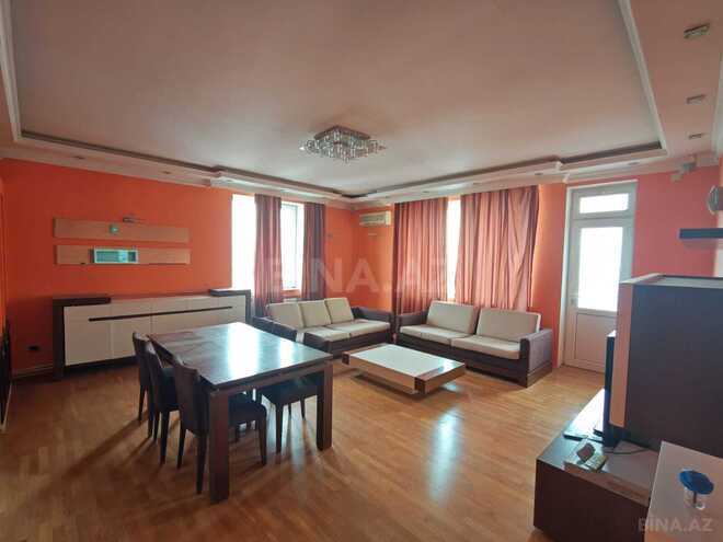 Продаётся 3-комн. новостройка 136 м², м. Низами, photo 3 from 17