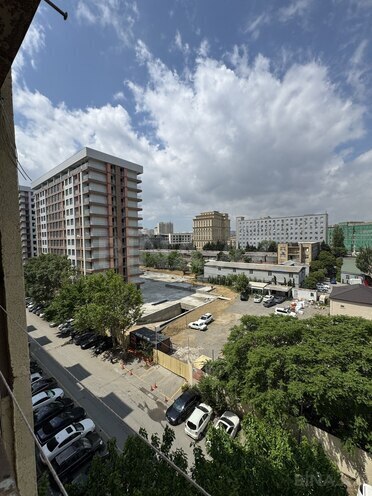 İcarəyə verilir 4 otaqlı köhnə tikili 100 m², Azadlıq Prospekti m., photo 1 from 21
