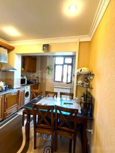 Satılır 4 otaqlı köhnə tikili 110 m², Əhmədli q., photo 13 from 24