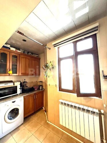 Satılır 4 otaqlı köhnə tikili 110 m², Əhmədli q., photo 17 from 24