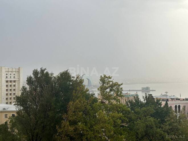 Satılır 3 otaqlı köhnə tikili 48 m², İçəri Şəhər m., photo 6 from 20