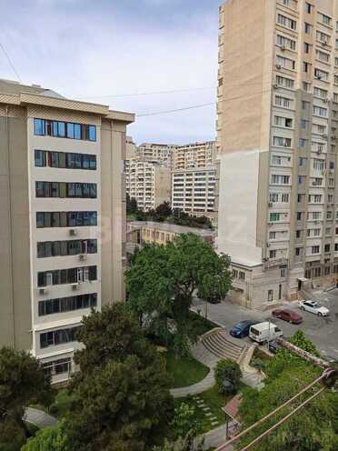 İcarəyə verilir 2 otaqlı köhnə tikili 60 m², Azadlıq Prospekti m., photo 8 from 11