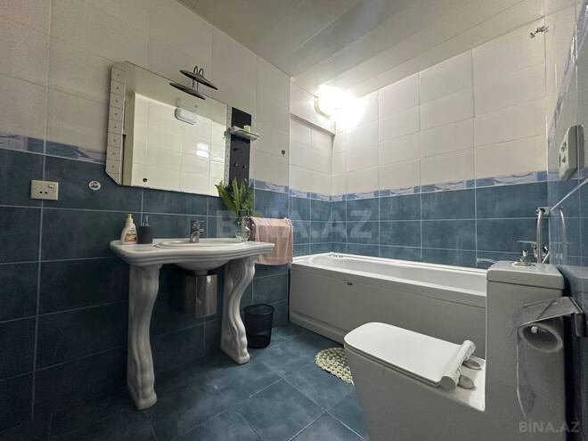 Продаётся 2-комн. вторичка 63 м², м. Ичеришехер, photo 14 from 17