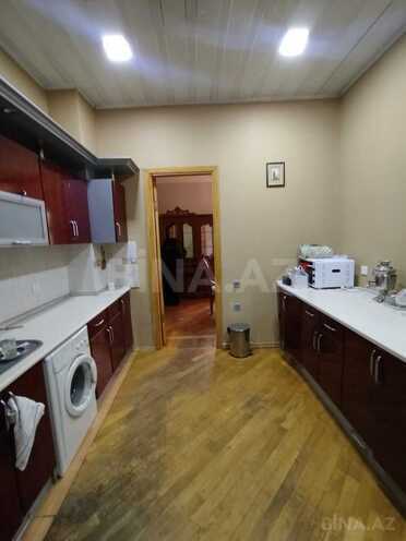 İcarəyə verilir 7 otaqlı həyət evi/bağ evi 300 m², Yeni Yasamal q., photo 18 from 31