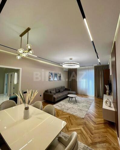 Сдаётся 2-комн. новостройка 105 м², м. 8 ноября, photo 4 from 19