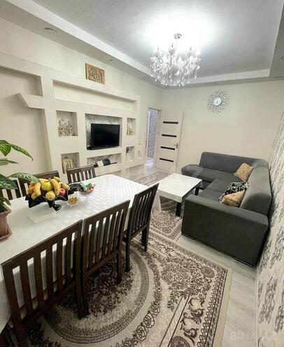 Satılır 3 otaqlı köhnə tikili 70 m², Memar Əcəmi m., photo 1 from 8