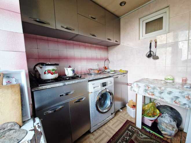 Продаётся 3-комн. вторичка 70 м², м. Нефтчиляр, photo 10 from 16