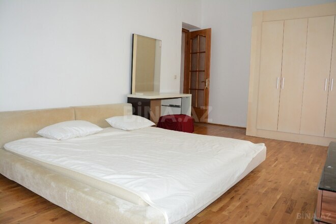 Satılır 11 otaqlı həyət evi/bağ evi 365 m², Bilgəh q., photo 16 from 23