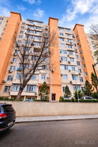 Продаётся 3-комн. вторичка 65 м², м. Ахмедлы, photo 1 from 15