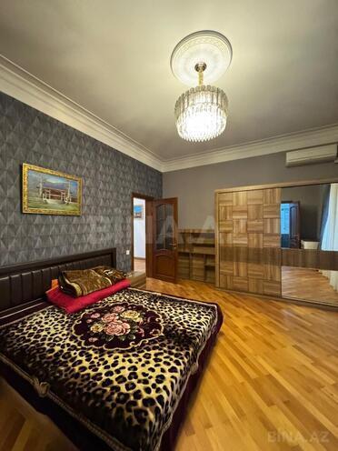 Satılır 8 otaqlı həyət evi/bağ evi 450 m², Buzovna q., photo 16 from 32
