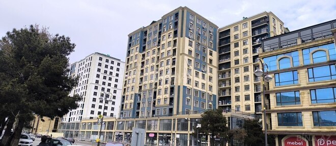 Продаётся 2-комн. новостройка 72.7 м², м. Иншаатчылар, photo 1 from 24