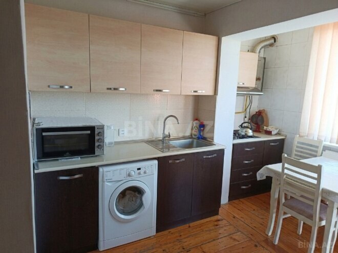 Продаётся 2-комн. вторичка 60 м², Хатаинский р., photo 4 from 8