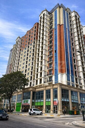 Продаётся 4-комн. новостройка 216 м², м. Нариман Нариманов, photo 1 from 8