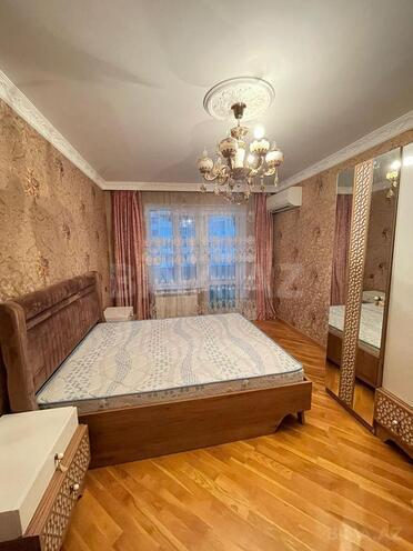 Сдаётся 2-комн. новостройка 100 м², м. 8 ноября, photo 12 from 18