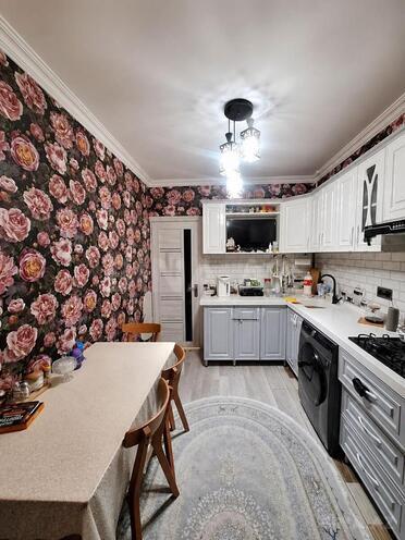 Продаётся 4-комн. вторичка 90 м², photo 13 from 18