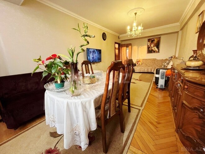 Продаётся 3-комн. вторичка 110 м², м. Нариман Нариманов, photo 4 from 17