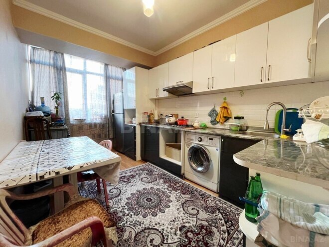 Продаётся 3-комн. вторичка 110 м², м. Нариман Нариманов, photo 9 from 17
