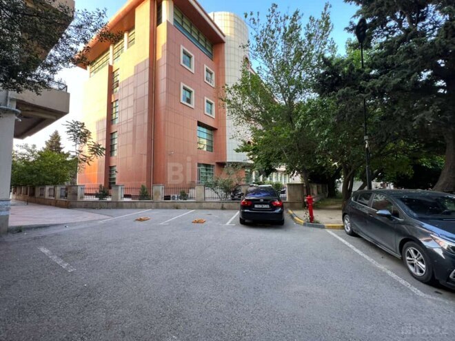 Satılır 1 otaqlı köhnə tikili 35 m², Gənclik m., photo 3 from 10