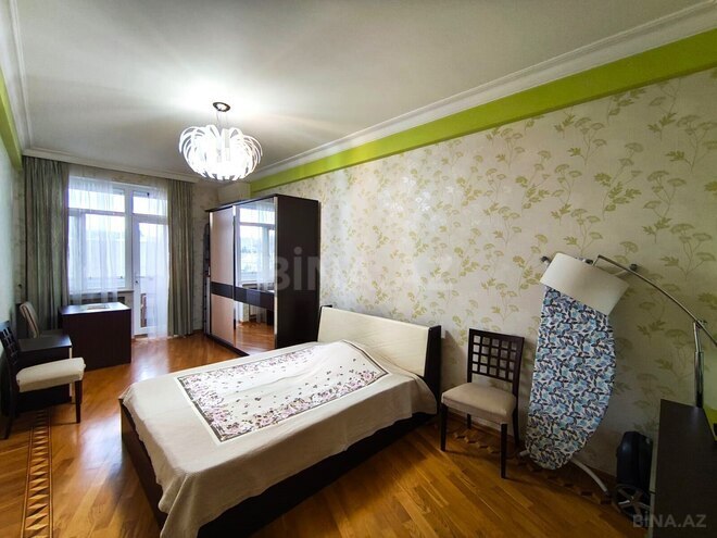 İcarəyə verilir 4 otaqlı yeni tikili 200 m², 28 May m., photo 17 from 32