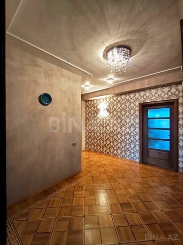 İcarəyə verilir 4 otaqlı yeni tikili 200 m², 28 May m., photo 24 from 32
