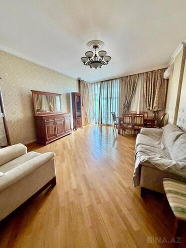 İcarəyə verilir 3 otaqlı yeni tikili 140 m², Xalqlar Dostluğu m., photo 1 from 13