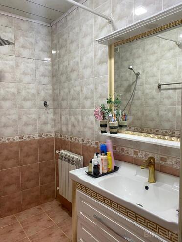 Продаётся 4-комн. вторичка 120 м², м. Нариман Нариманов, photo 23 from 26