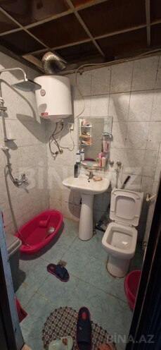 Satılır 2 otaqlı köhnə tikili 45 m², İnşaatçılar m., photo 9 from 10