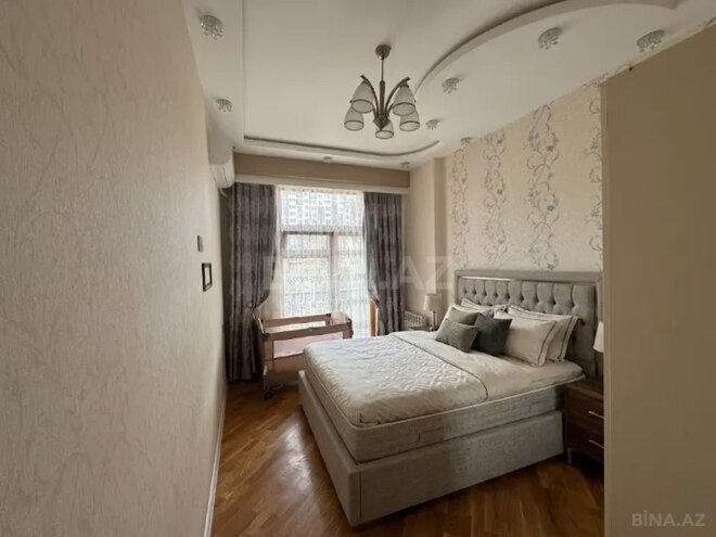 Сдаётся 2-комн. новостройка 75 м², м. Нефтчиляр, photo 1 from 7