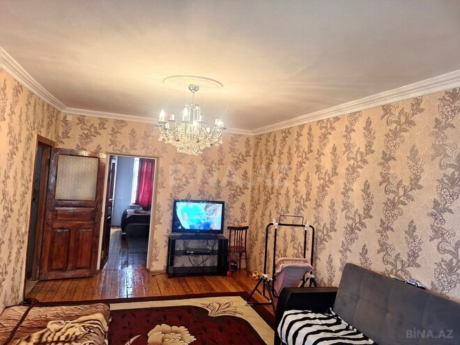 İcarəyə verilir 3 otaqlı köhnə tikili 80 m², Neftçilər m., photo 1 from 13