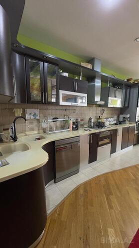 Satılır 4 otaqlı yeni tikili 200 m², Nizami m., photo 15 from 32