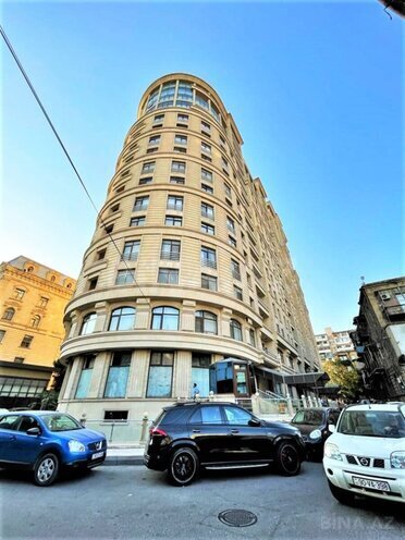 Satılır 3 otaqlı yeni tikili 180 m², Nizami m., photo 1 from 23