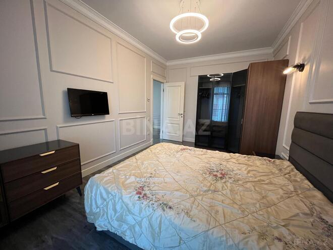 Сдаётся 2-комн. новостройка 105 м², м. 8 ноября, photo 14 from 26