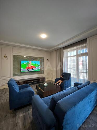 Сдаётся 2-комн. новостройка 105 м², м. 8 ноября, photo 5 from 26