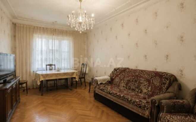 Satılır 3 otaqlı köhnə tikili 75 m², Əhmədli q., photo 1 from 10