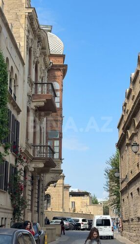 Сдаётся 1-комн. вторичка 22 м², м. Ичеришехер, photo 1 from 14