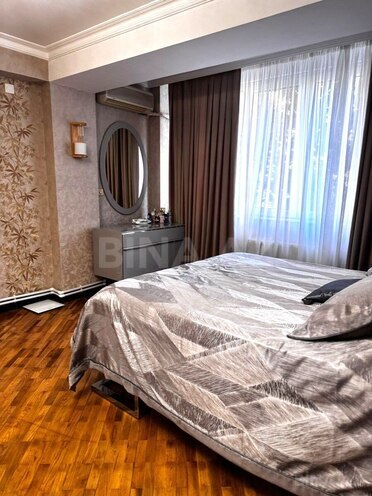 Satılır 2 otaqlı köhnə tikili 47 m², Gənclik m., photo 3 from 32