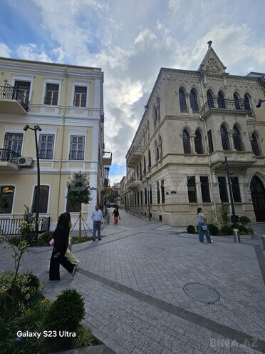 Satılır 3 otaqlı köhnə tikili 80 m², Sahil m., photo 8 from 32