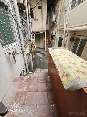 Satılır 3 otaqlı köhnə tikili 80 m², Sahil m., photo 14 from 32