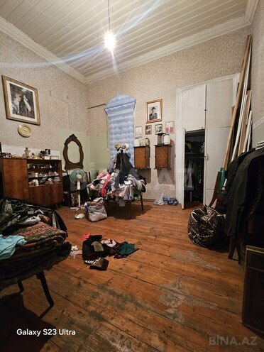 Satılır 3 otaqlı köhnə tikili 80 m², Sahil m., photo 31 from 32