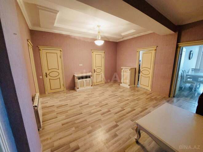 Сдаётся 3-комн. новостройка 120 м², пос. Бадамдар, photo 10 from 13