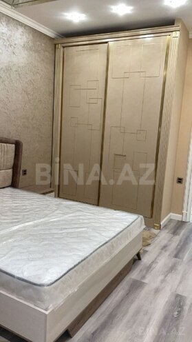 Сдаётся 2-комн. новостройка 109 м², м. 8 ноября, photo 7 from 12