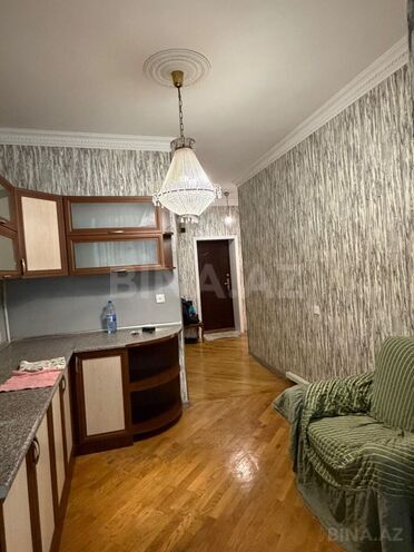 Сдаётся 3-комн. вторичка 100 м², м. Ичеришехер, photo 8 from 11