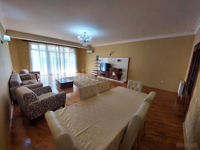 Сдаётся 3-комн. новостройка 170 м², м. Низами, photo 4 from 18